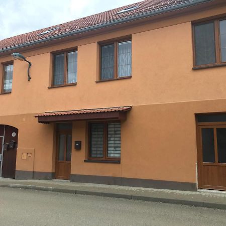 Cyklo-Moto Apartman Lomnice nad Lužnicí エクステリア 写真