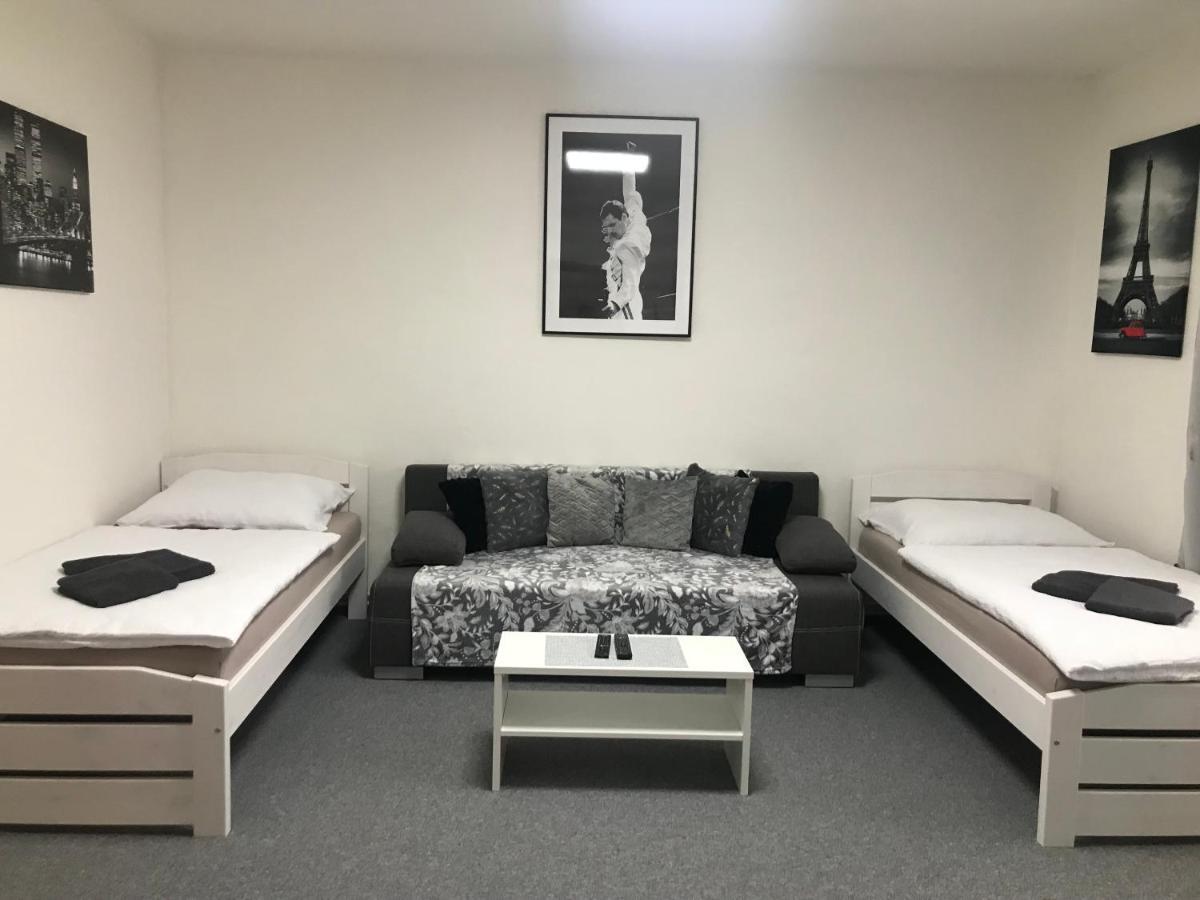 Cyklo-Moto Apartman Lomnice nad Lužnicí エクステリア 写真