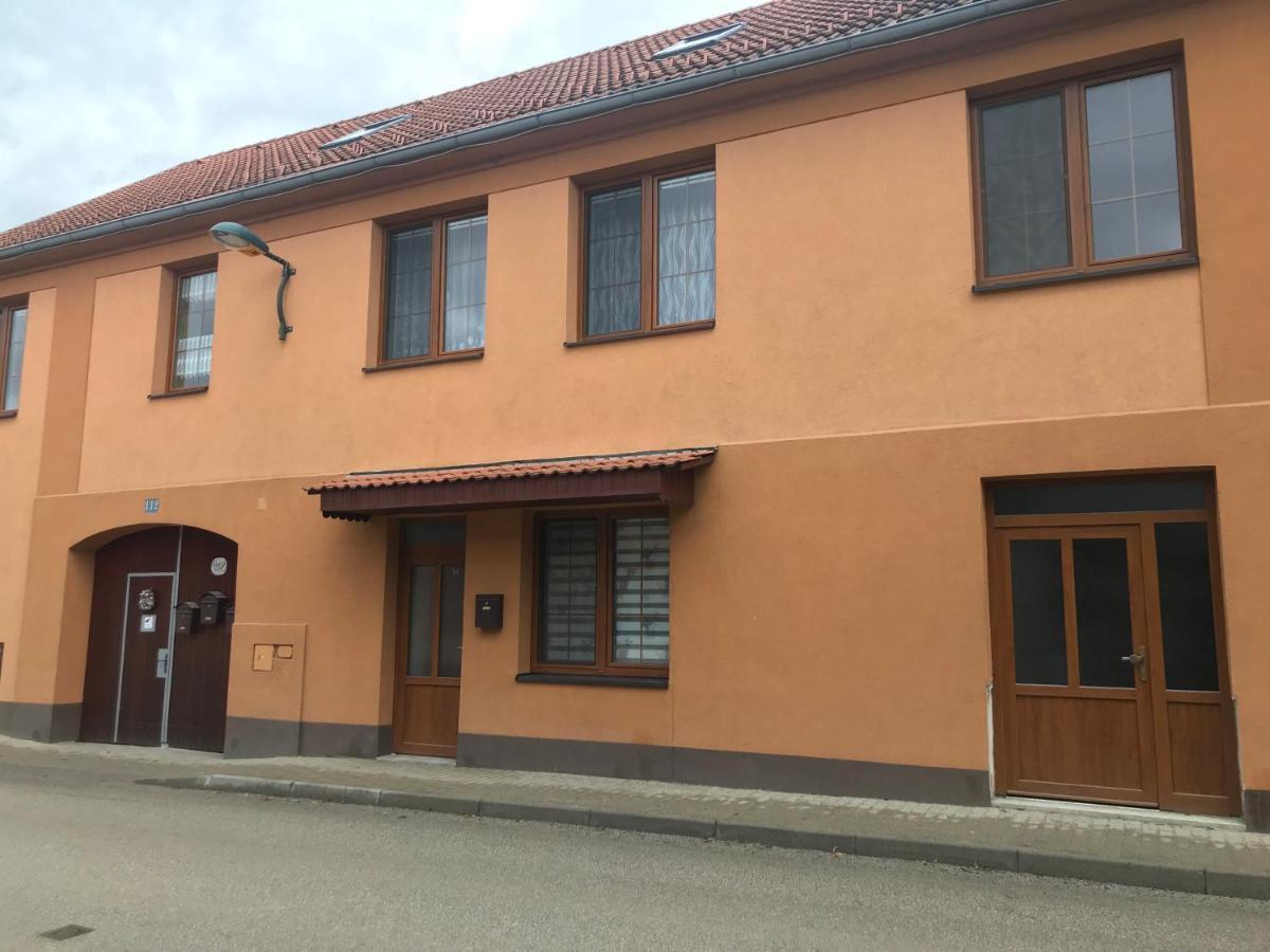 Cyklo-Moto Apartman Lomnice nad Lužnicí エクステリア 写真
