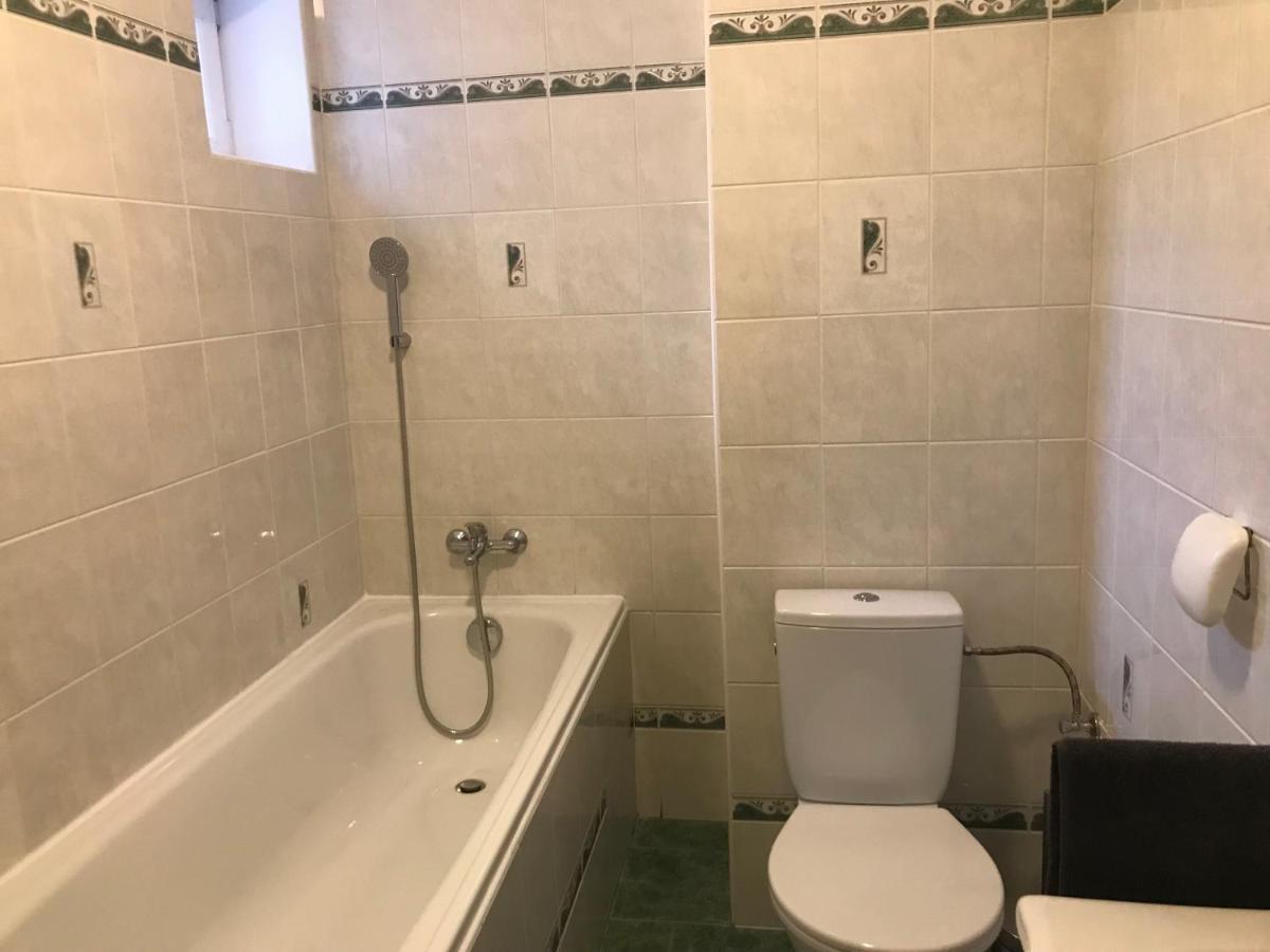 Cyklo-Moto Apartman Lomnice nad Lužnicí エクステリア 写真